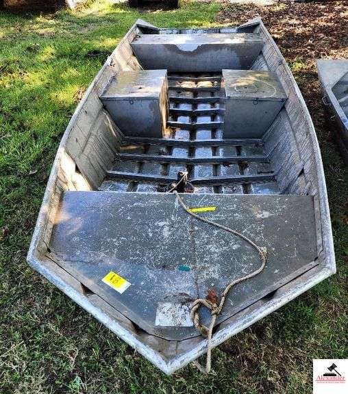 POLARCRAFT ALUMINUM BOAT - 16' LONG - 48" BOTTOM - 21" SIDE - (OUTSIDE)