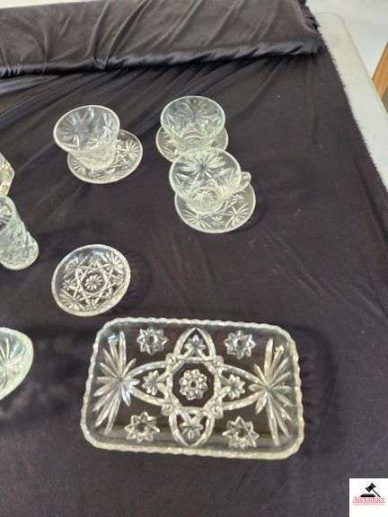 VINTAGE PINWHEEL STAR OF DAVID BANANA BOAT BOWL - (2) CUP & SAUCERS - DESSERT BOWL - SUGAR BOWL - VASE - (GARAGE) image