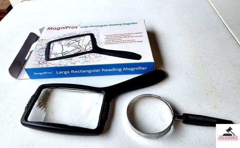 MAGNIPRO LARGE MAGNIFER-SMALL HAND MAGNIFER IN THE BOX(GARAGE) image