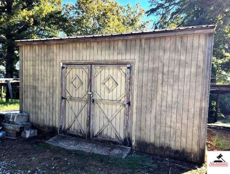 TREATED WOOD PORTABLE BUILDING - NORTH OF SHOP 10'X16'