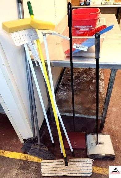 PLASTIC TUB -2 FLOOR SWEEPERS - 2 BROOMS - MOPS  (KITCHEN) image