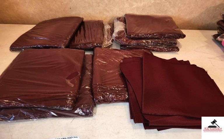 (90) BURGUNDY LINEN NAPKINS- NEW IN PACKAGE image