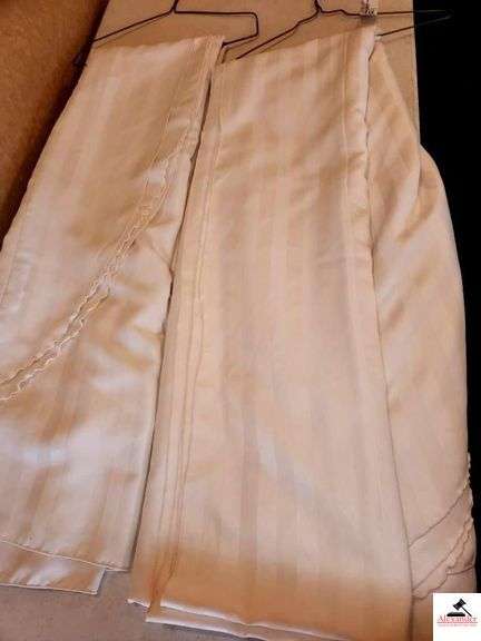 MISC TABLECLOTHS-(8)ROUND IVORY STRIPE-(8) ROUND IVORY SCROLL- (2) ROUND WHITE-(1) ROUND WHITE CHIFFON-(UPSTAIRS) image