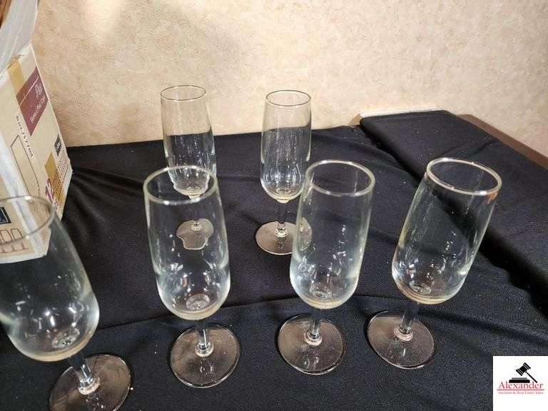 (36) LIBBY WINE GLASSES - 6 OZ. image