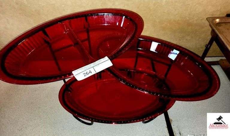 (2)HOR DOURVES SERVING PLATTER DISPLAYS- 3 RUBY PLASTIC PLATTERS-BLACK ADJUSTABLE DISPLAY RACK image