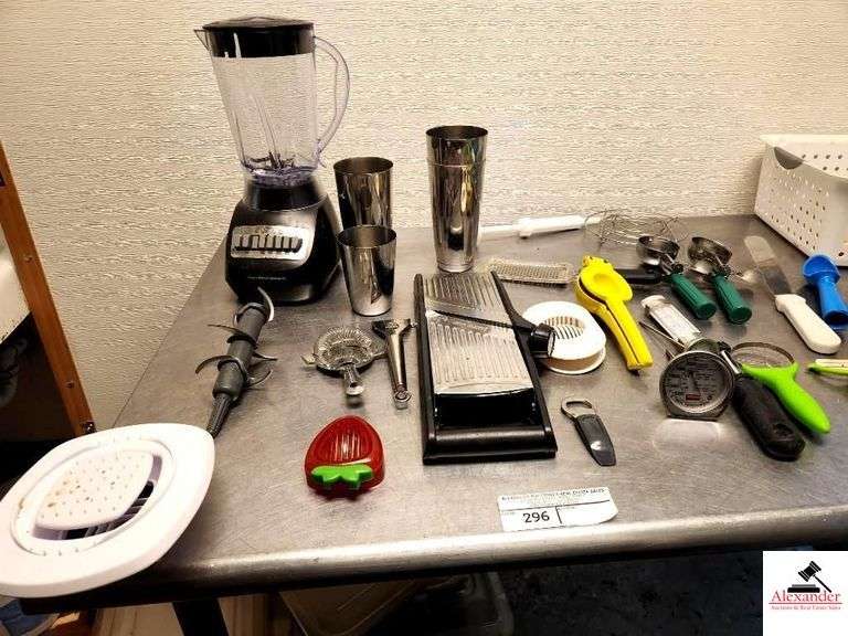 SHARPER IMAGE CHEESE GRATER-HAMILTON BEACH JUICER- POTATO SCOOP-THEMOMETER- ICE CREAM SCOOPS- MISC UTENSILS image