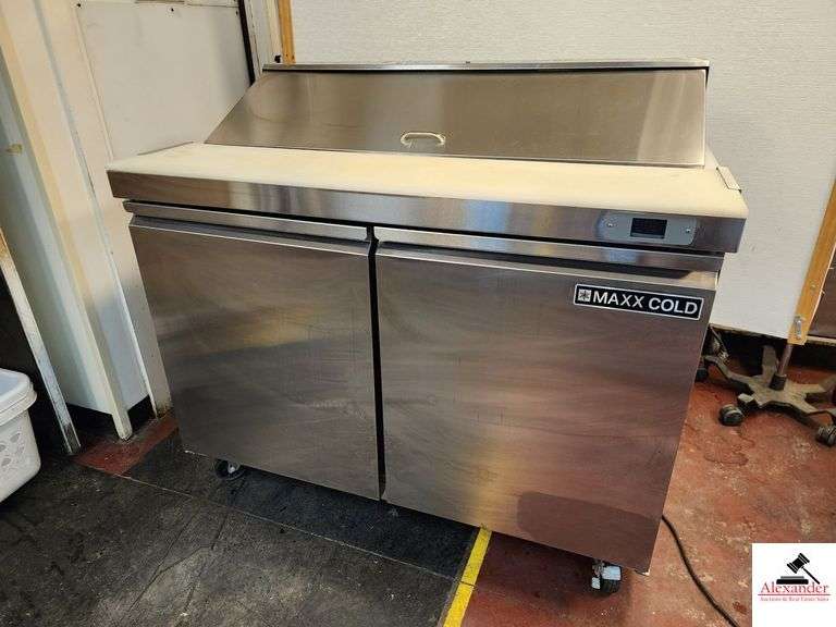 MAXX COLD STAINLESS PREP BAR -  48 1/2" WIDE MODEL #-HAS CUTTING BOARD COUNTER-30 1/2" DEEP - 38 1/2" TALL - 6 COMPARTMENTS-(KITCHEN) image