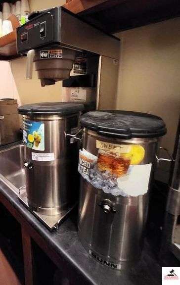BUNN STAINLESS TEA MACHINE WITH 2 TEA DISPENSERS (UPSTAIRS) image