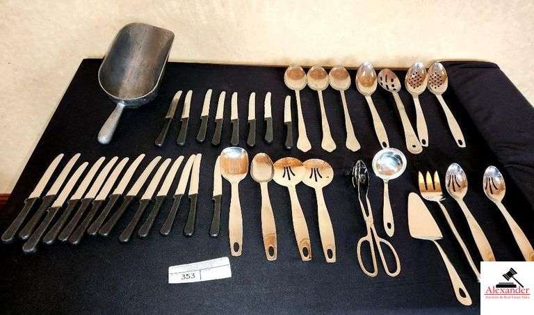 (21) STEAK KNIVES - (17)  SERVING SPOONS, SOLID & SLOTTED - SALALD TONGS - PIE SERVER - FORK  SCOOP image