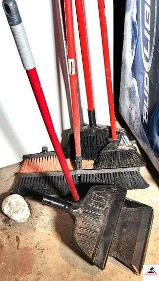 PUCH BROOMS - 3 SWEEP NYLON BROOMS  - DUST PAN - image