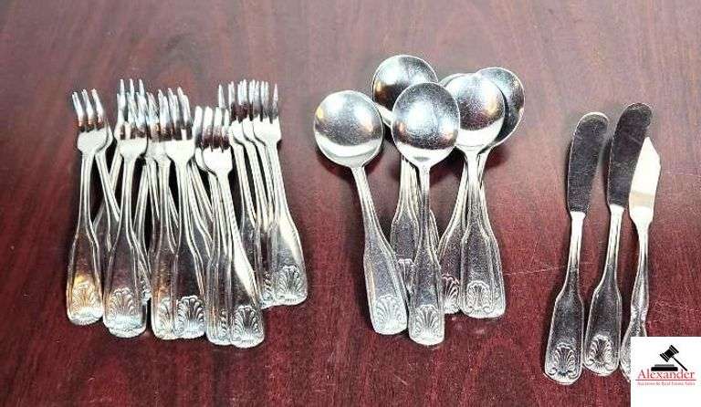 (18) WALCO COCKTAIL FORKS-(11) WALCO SOUP SPOONS-(3) ROGERS BUTTER KNIVES-SAMPLE PICTURE image