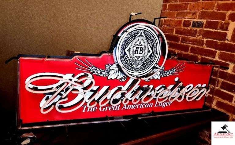 BUDWEISER NEON SIGN (DOES NOT WORK)  49 1/2" x 2 ft. image