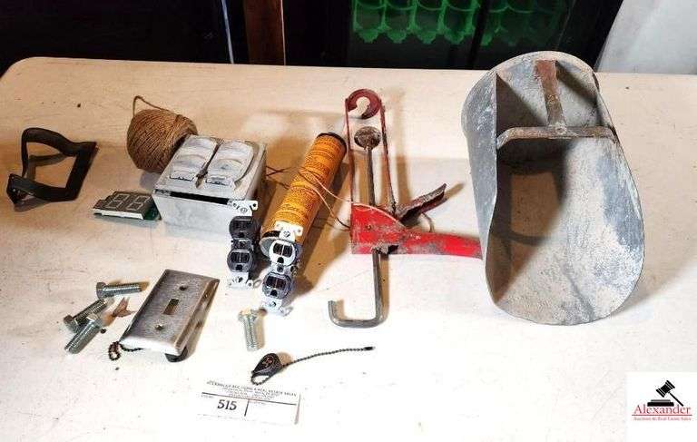 METAL  SCOOP - CHALKING GUN - ELEC. BOX PLUG IN - STRING & ETC. - BOLTS - ALUM. SCOOP  - IN BUS TUB image
