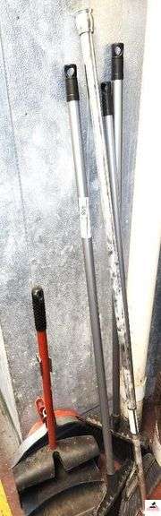 3 BROOMS - HEAVY DUTY DUST PAN - 2 DUST PANS - 2 PAINT SCRAPERS - ALUM. CLOSET ROD - 2 CURTAIN SHEETS - PLASTIC - PAPER CAN (KITCHEN) image