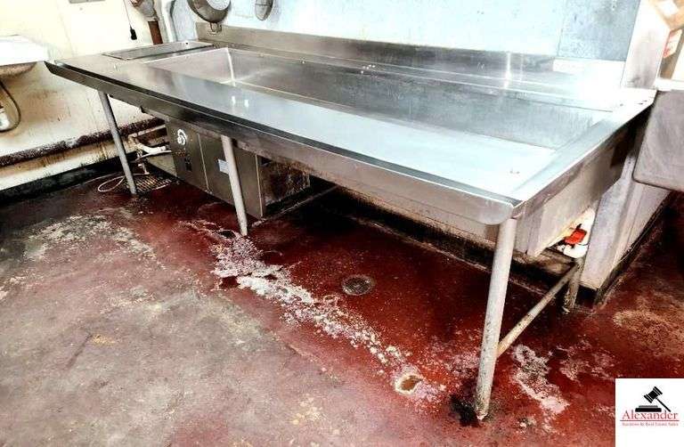 STAINLESS PREP/SALAD BAR - R-12 - DUKE MFG COMPANY CONTROL BOX - SERIAL 07H91  14 AMPS - 102" LONG X 36" DEEP - REFERIGERATED COMPARTMENT 20" X 80.5" PLUS COMPARTMENT 12" X 20" (KITCHEN) image