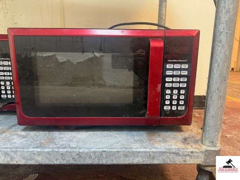 HAMILTON BEACH MICROWAVE- RED- WORKS image