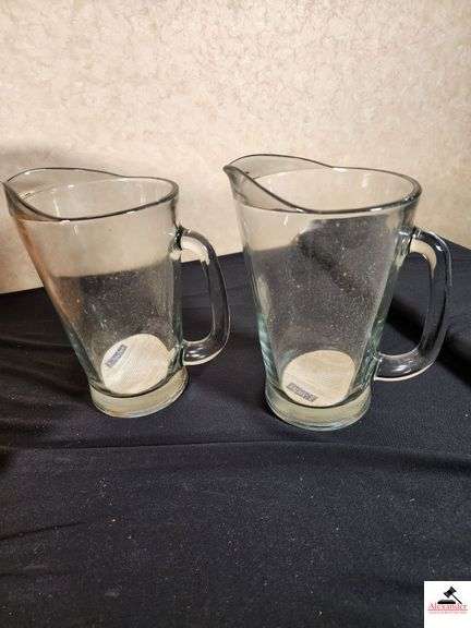 (6) LIBBEY GLASS 60OZ BEVERAGE PITCHERS image