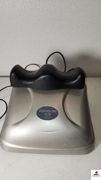 EXERCISER 2000 ELITE PLATIUM SERIES  (WORKS) CHI SWING MASSAGER   ($149 VALUE)  (KITCHEN)
