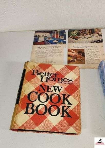 COOK BOOKS - SIMPLY DELICIOUS COOKING BY RON KALENUIK - FINE ARTS CLUB LUNCHEON 2018-2019 - BETTER HOMES AND GARDENS COOK BOOK - (TRAILER)