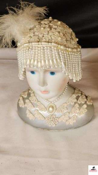 ENESCO WINTER WONDERLAND MUSIC BOX - MIDWEST BOY AND GIRL - 1920'S GATSBY MUSIC DOLL STYLE - BOTH PLAY MUSIC - (NW BEDROOM)