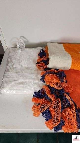 (2) TENNESSEE VOLS BLANKETS - ORANGE BLANKET - BLUE AND ORANGE SCARF - ROBE INITIAL "O" - RED BAG - (NE BEDROOM CLOSET)