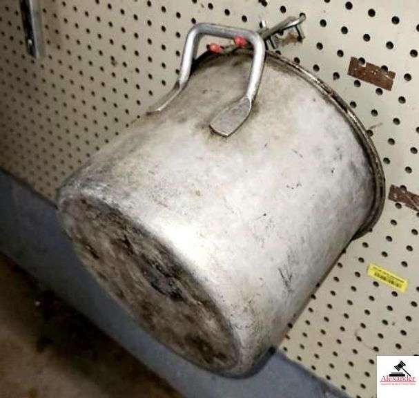 ALUMINIUM BAKING PAN -  TWO SKILLETS - COLANDER PAN - ALUMINIUM COOKING PAN - TONGS - BRUSHES - (2) BEAST CLAWS - (GARAGE)