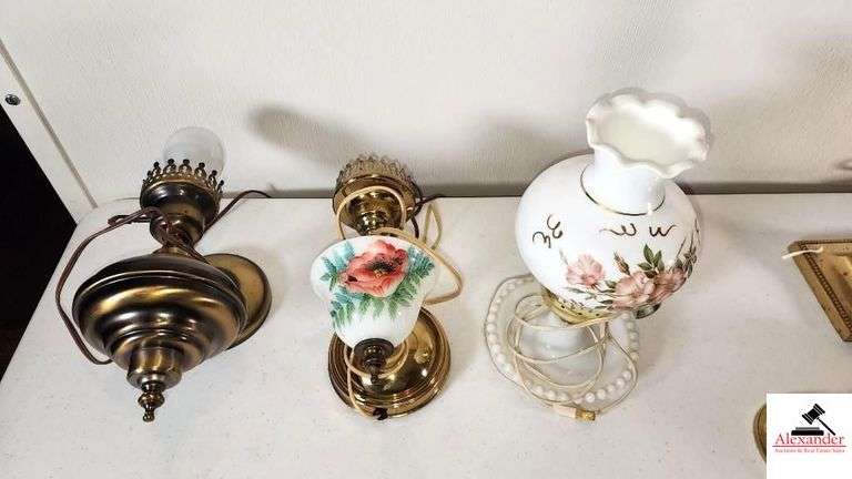 MISCELLANEOUS LAMPS - MILK GLASS LAMP WITH HANDLE - HANDPAINTED SHADE - BRASS LAMP WITH SHADE - BRASS WALL LAMP WITHOUT SHADE - BRASS LAMP WITH HANDPAINTED FLOWER FONT NO SHADE - MISCELLANEOUS SHADE - (TRAILER)