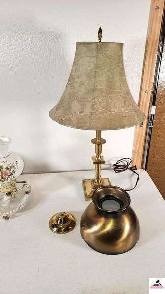 MISCELLANEOUS LAMPS - MILK GLASS LAMP WITH HANDLE - HANDPAINTED SHADE - BRASS LAMP WITH SHADE - BRASS WALL LAMP WITHOUT SHADE - BRASS LAMP WITH HANDPAINTED FLOWER FONT NO SHADE - MISCELLANEOUS SHADE - (TRAILER)