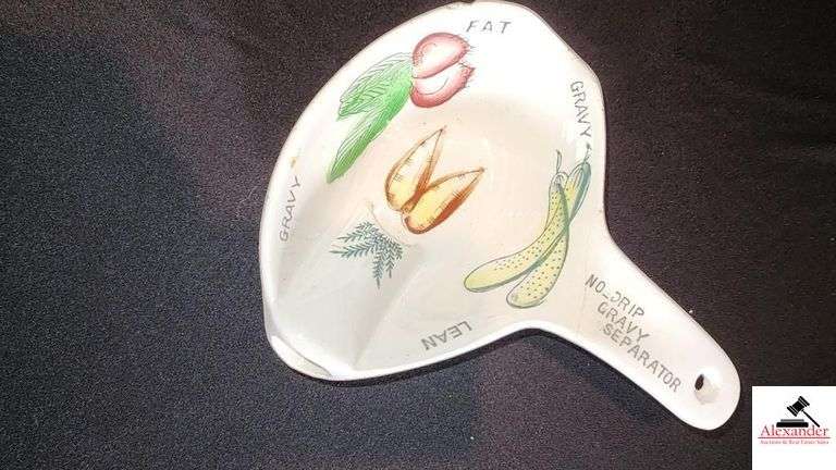TURKEY SERVING PLATTER WITH TURKEY DESIGN - GRAVY BOAT, HANDLE CRACKED, CHIPPED ON EDGE - CHRISTMAS TRAY - AMBER ASHTRAY - VINTAGE BROWN ASHTRAY - GLASS TRIVET - (UTILITY ROOM)