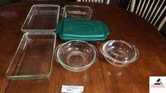 PYREX ANCHOR AND ENCORE GLASS BOWLS & SQUARE AND RECTANGLE BAKING DISH - PYREX AND CORNINGWARE BAG - (KITCHEN CABINET BESIDE STOVE)
