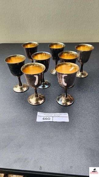 (8) SHERIDAN INTERNATIONAL SILVERPLATE GOBLETS - (GARAGE)
