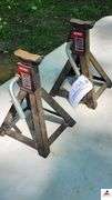 (2) CAR JACKS - (SHED)