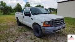 2000 FORD F250 XL SUPER DUTY PICK UP TRUCK - 202,414 MILES - 4 SPEED FLOOR SHIFT - 2 DOOR 0 V10,6.8L  -GASOLINE - INDSHIELD CRACKED - FRONT BUMPER DENTED AND SHOWS RUST - HOOD DENTED WITH RUST SPOT - DRIVERS SIDE DOOR FRONT FENDER AND DOOR BENT, TOP OF REAR REAR QUARTER PANEL DENTED TAILGATE DENTED, SCRATCHED, AND PUNCTURED - BUMPER SHOWS RUST AND DENTED- SIDE MOUNTED TOOL BOXES WITH RUST - PASSENGERS SIDE REAR QUARTER PANEL BENT IN SEVERAL PLACES WITH SCRATCHES, FRONT FENDER WHEEL DENTED - NUMEROUS SCRATCHES, WEAR, AND PECKS - SEATS SHOW WEAR AND HOLES  - VIN# 1FTNF20S0YEB61867