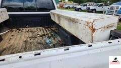 2000 FORD F250 XL SUPER DUTY PICK UP TRUCK - 202,414 MILES - 4 SPEED FLOOR SHIFT - 2 DOOR 0 V10,6.8L  -GASOLINE - INDSHIELD CRACKED - FRONT BUMPER DENTED AND SHOWS RUST - HOOD DENTED WITH RUST SPOT - DRIVERS SIDE DOOR FRONT FENDER AND DOOR BENT, TOP OF REAR REAR QUARTER PANEL DENTED TAILGATE DENTED, SCRATCHED, AND PUNCTURED - BUMPER SHOWS RUST AND DENTED- SIDE MOUNTED TOOL BOXES WITH RUST - PASSENGERS SIDE REAR QUARTER PANEL BENT IN SEVERAL PLACES WITH SCRATCHES, FRONT FENDER WHEEL DENTED - NUMEROUS SCRATCHES, WEAR, AND PECKS - SEATS SHOW WEAR AND HOLES  - VIN# 1FTNF20S0YEB61867