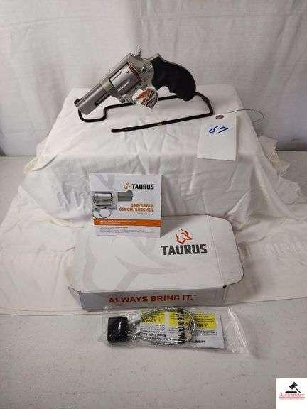 TAURUS ULTRA-LITE MD. 856UL REVOVLER - SS/SS - 38 SPL. - 3" BBL - AOGUE GRIPS - NEW IN BOX - ADG505067 image