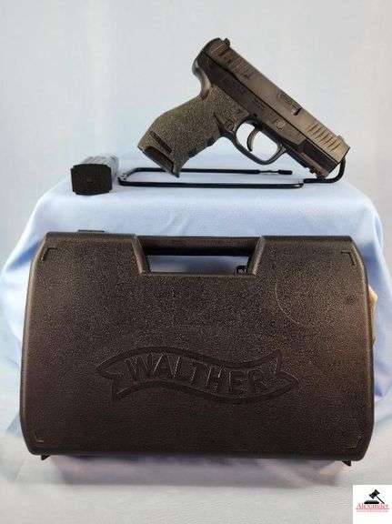 CARL WALTHER CREED SEMI-AUTO PISTOL - .9MMX19 CAL - BLACK - 2 CLIPS - MINT CONDITION IN CASE WITH BOOK - S/N FCP6344 image