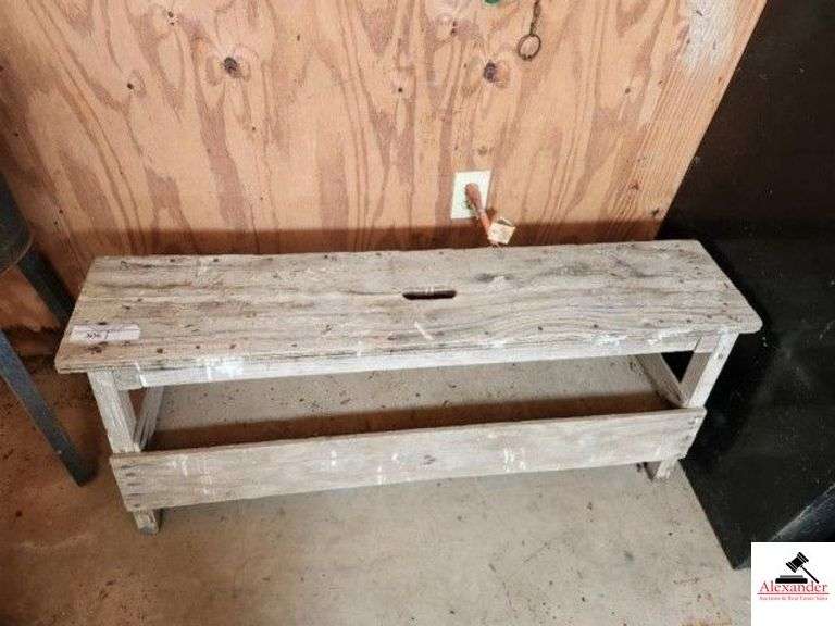 PAINTERS WORK BENCH 10" TOP - 48" WIDE - 18" TALL - (GARAGE) image