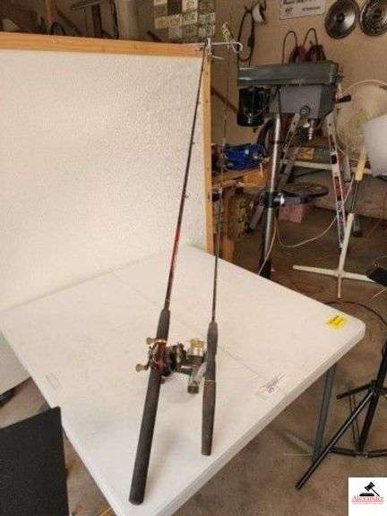 GARCIA AMBASSADEUR CASTING REEL SS QUANTUM LITE GRAFITE ROD - BLACK BERKLEY 3/8THS ROD (SHOP) image