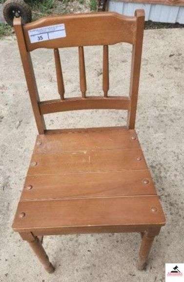 SPINDLE BACK WOOD CHAIR - (SHED) image