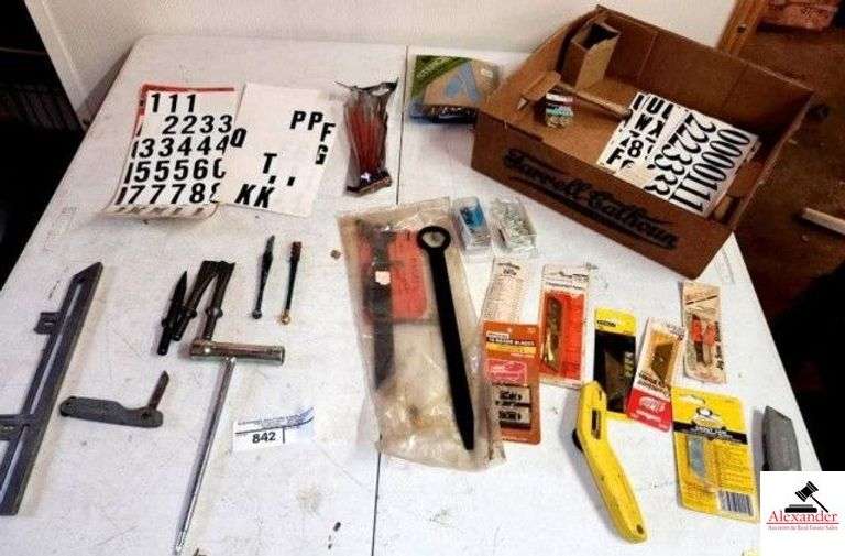 GLASS CUTTERS (3) NEW AIR CHISELS - STANLEY KNIFE CUTTER - PAINT BRUSHES - LETTERING - UTILITY BLADE - LETTER STENCILS - JIG SAW BLADES - RAZOR BLADES - (SHOP) image