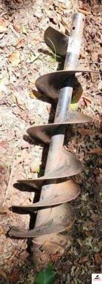 POST HOLE AUGER BLADE 12" image
