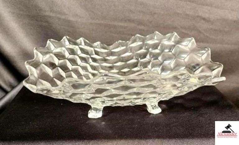 VINTAGE 11"  FOSTORIA  GLASS 3-TOED CURLED BOWL (HALL CHINA CABINET) image