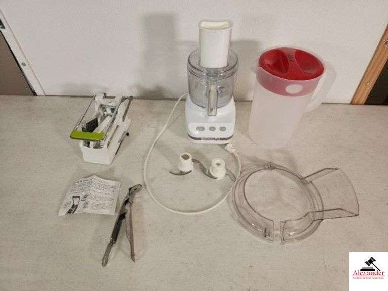 KITCHEN AIDE FOOD PROCESSOR- FRENCH FRY CUTTER PLASTIC WATER PITCHER- CAMDO JOE GRILL GRIPPER image