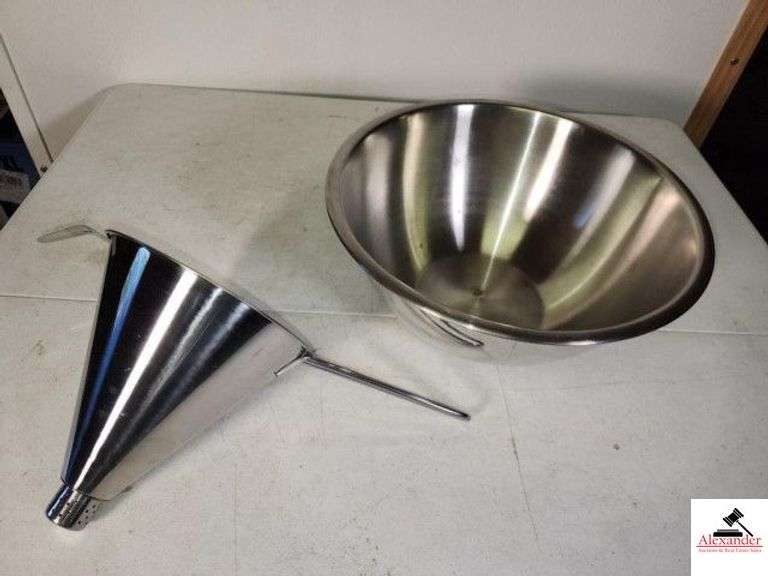WIZARD CAN & CO STAINLESS MIXING BOWL - AND STAINLESS FUNNEL (UPSTAIRS) image