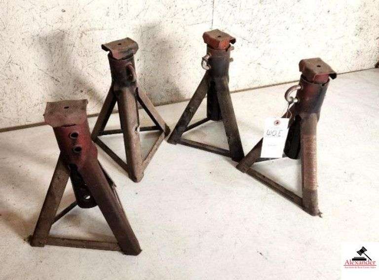 (4) JACK STANDS LIGHT WEIGHT - (SHOP) image