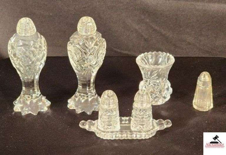 CRYSTAL CUT SALT & PEPER SHAKERS, TOOTHPICK HOLDER CRYSTAL MINIATURE SALT & PEPPER & TRAY & ANTIQUE MINIATURE SHAKER (CHINA CABINET) image