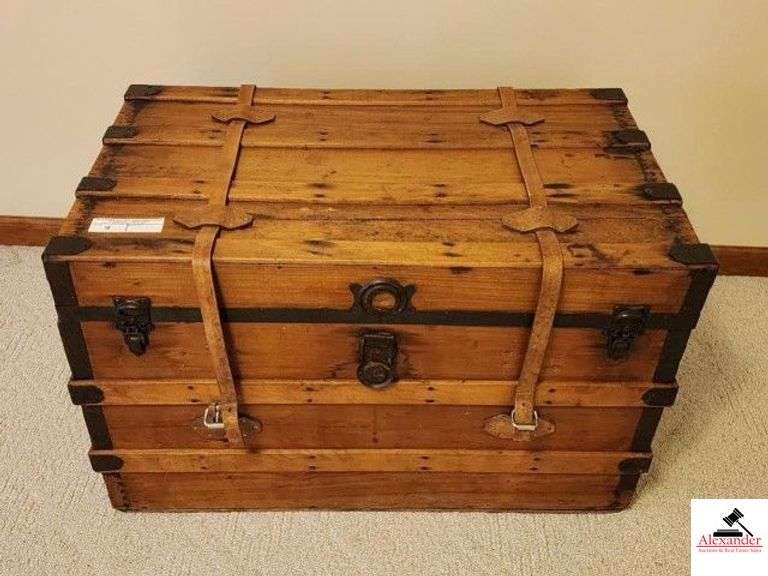 VINTAGE WOOD CHEST TRUNK - 36" X 22 1/2" - WOOD SLATS, METAL CORNERS - LEATHER TIES AND HANDLES - 2 TRAYS - (SIDE BEDROOM) image