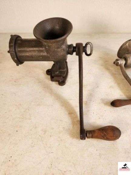 VINTAGE KEEN KUTTER K112 FOOD CHOPPER - ALUMN FOOD CHOPPER - (SHED) image