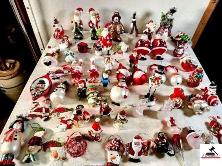 (~62) CHRISTMAS ORNAMENTS & DECORATIONS - MOSTLY SNOWMEN & SANTA'S - COMES WITH TUB - (UPSTAIRS) image