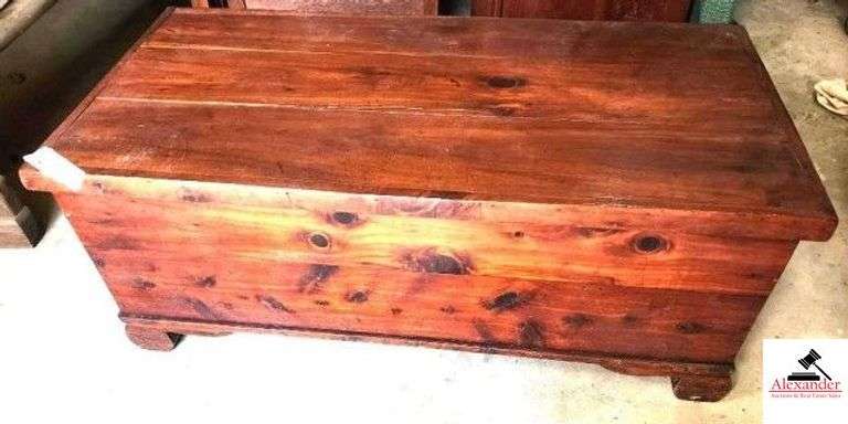 CEDAR CHEST - 41" X 16 1/2" X 20 1/2" DEEP - (SHED) image